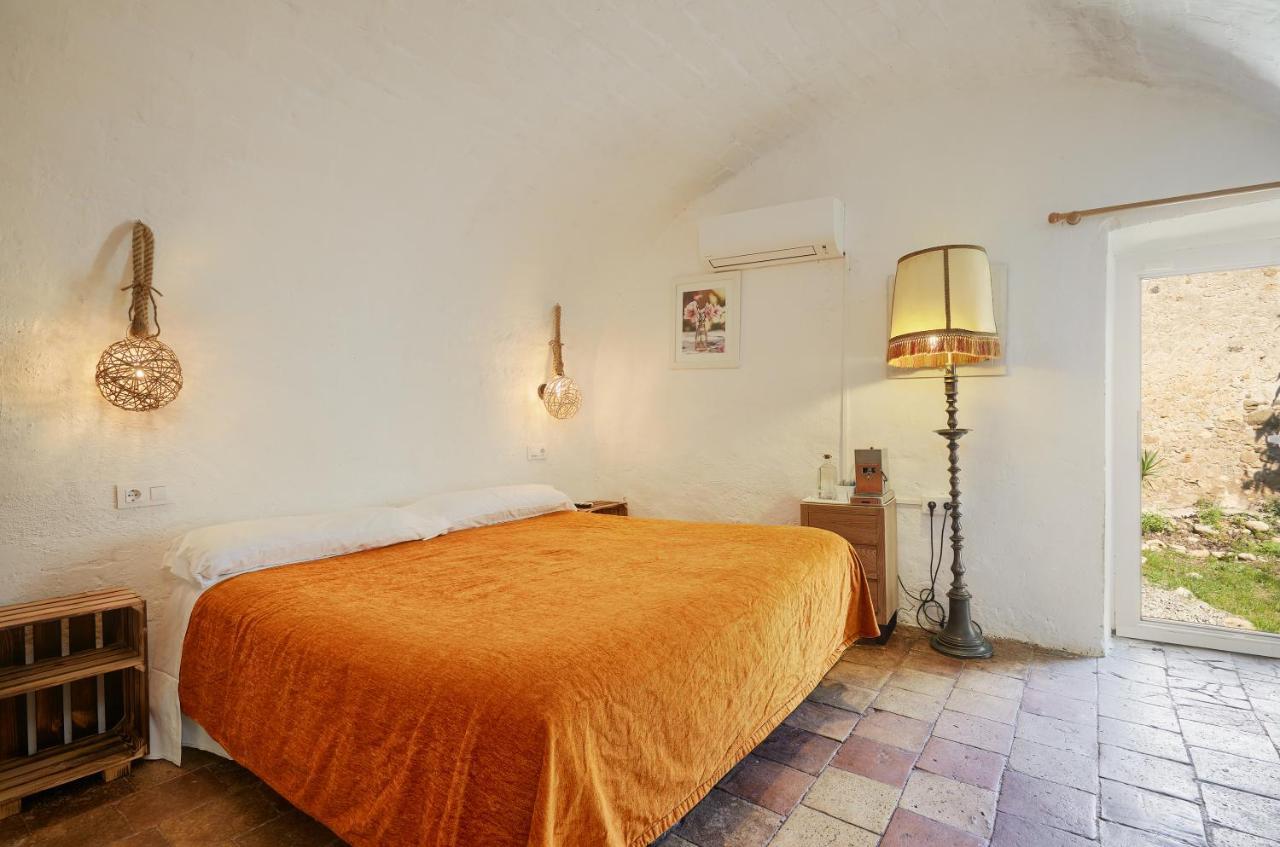 B&B Mas Torrencito Pet Friendly Parets de Ampurdá Екстериор снимка